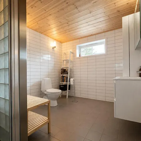 Holiday home Hyttetu Family House With Sauna In Golsfjellet