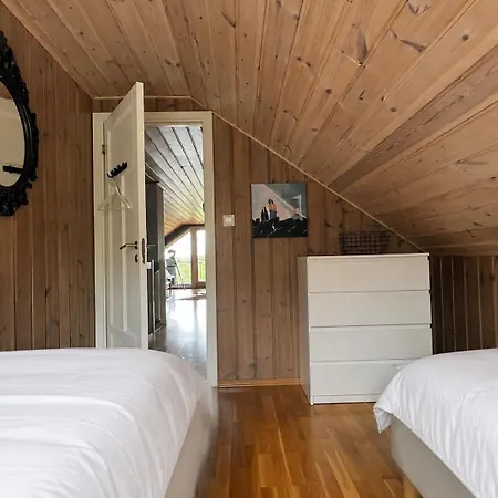Hyttetu Family House With Sauna In Golsfjellet